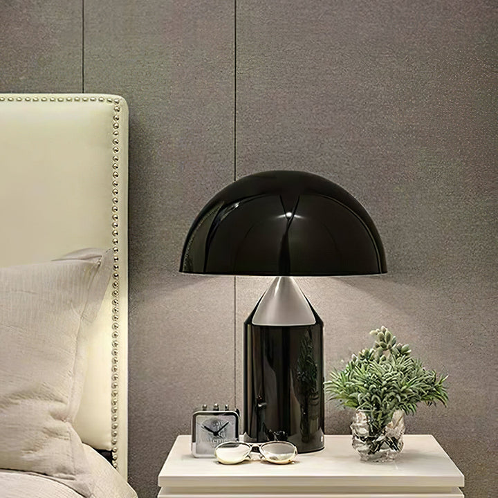 Mosiężna lampa stołowa Dorsey w kształcie grzyba