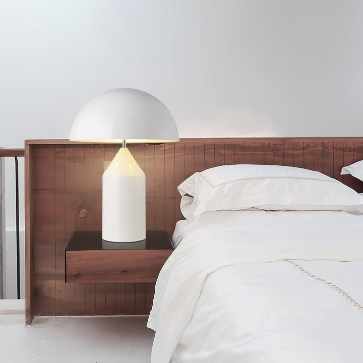 Mosiężna lampa stołowa Dorsey w kształcie grzyba