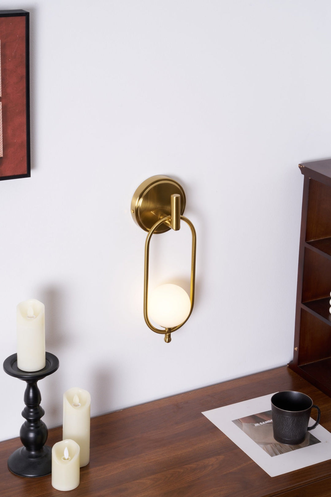 Mosiężna lampa ścienna Aurea