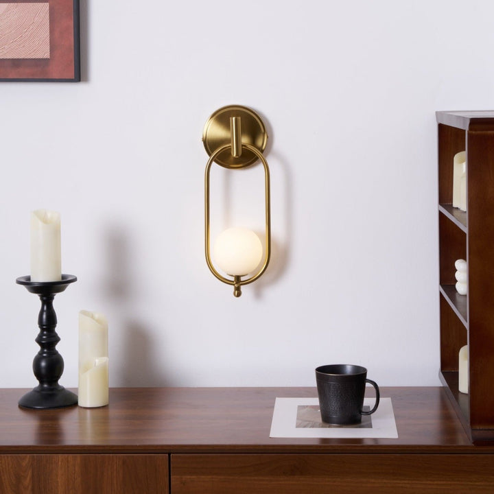 Mosiężna lampa ścienna Aurea