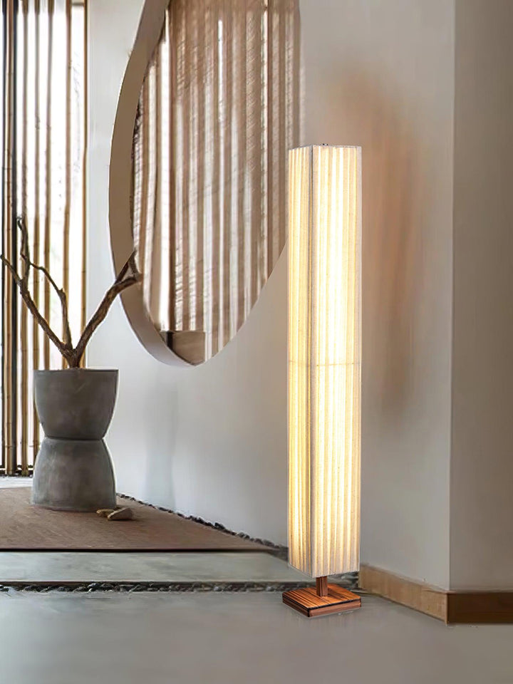 Lampa stojąca Bailey