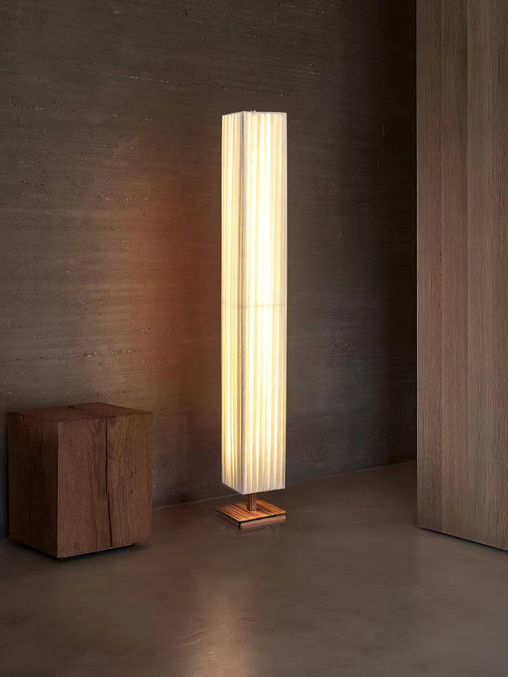 Lampa stojąca Bailey