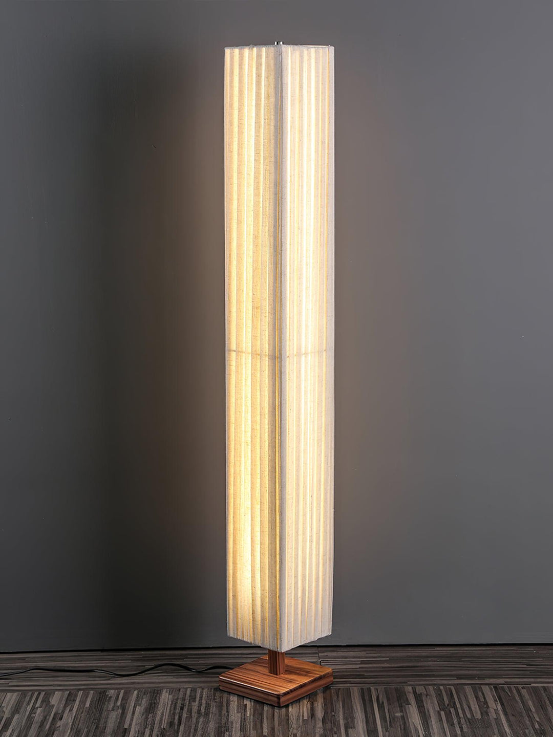 Lampa stojąca Bailey