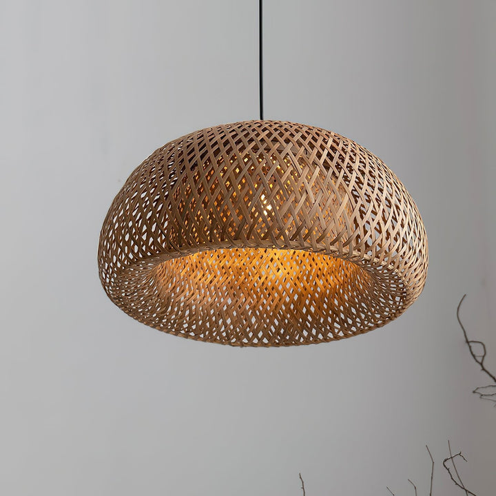 Lampa wisząca z plecionego bambusa