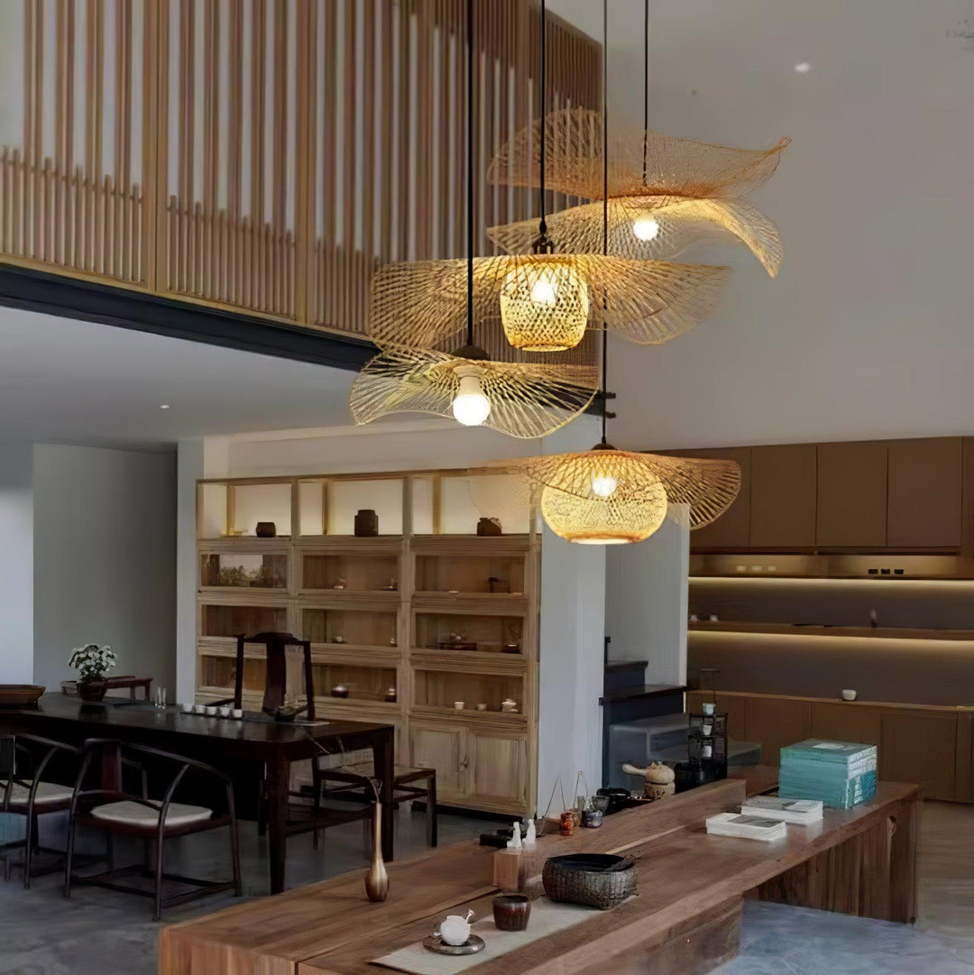 Lampa wisząca z ramą bambusową