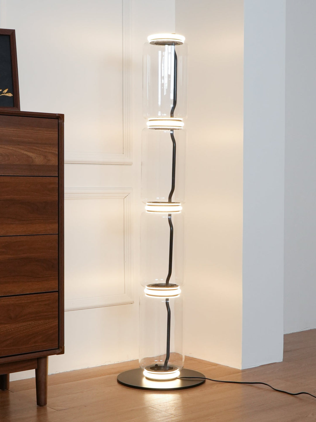 Lampa podłogowa z bambusa i szkła