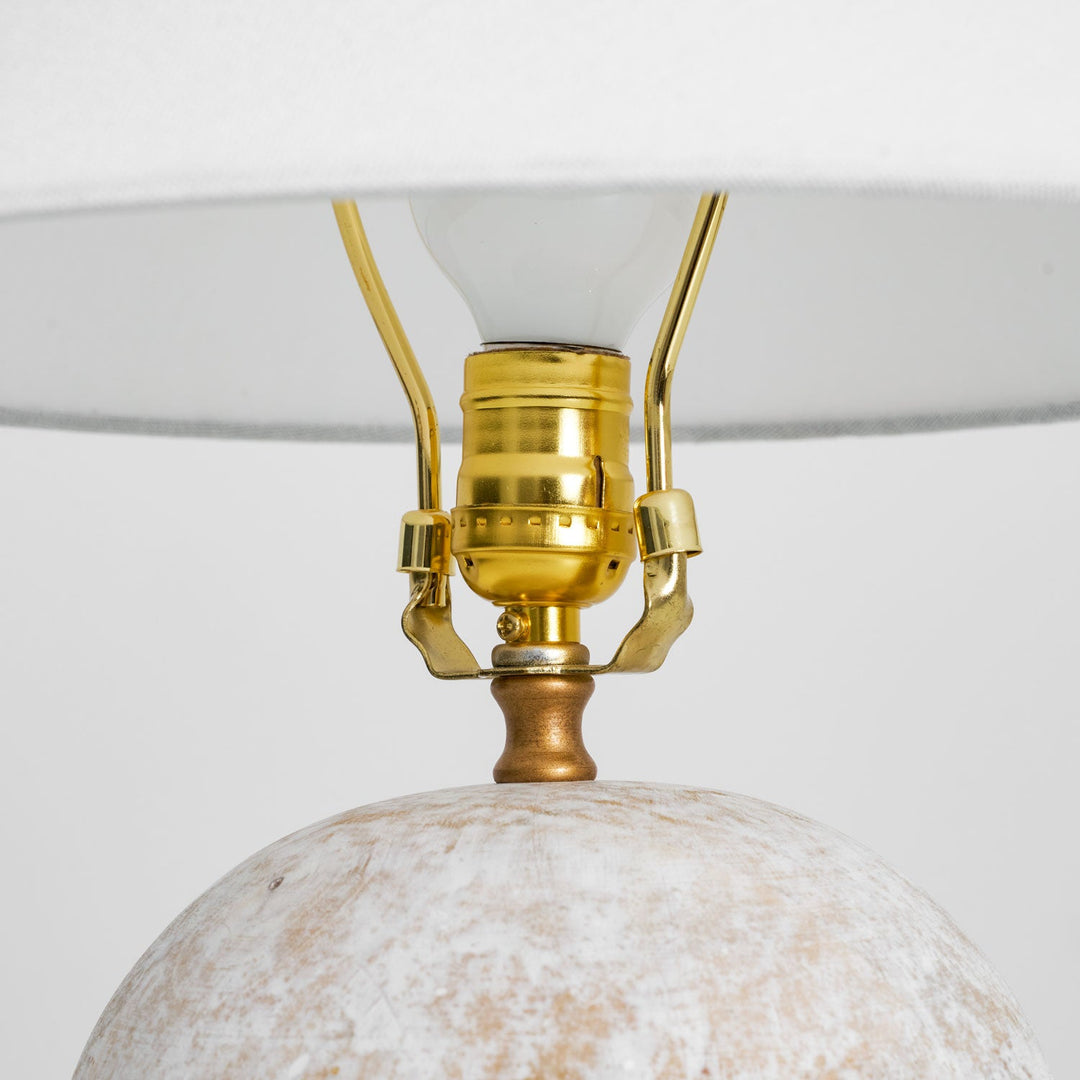 Lampa stołowa przy plaży
