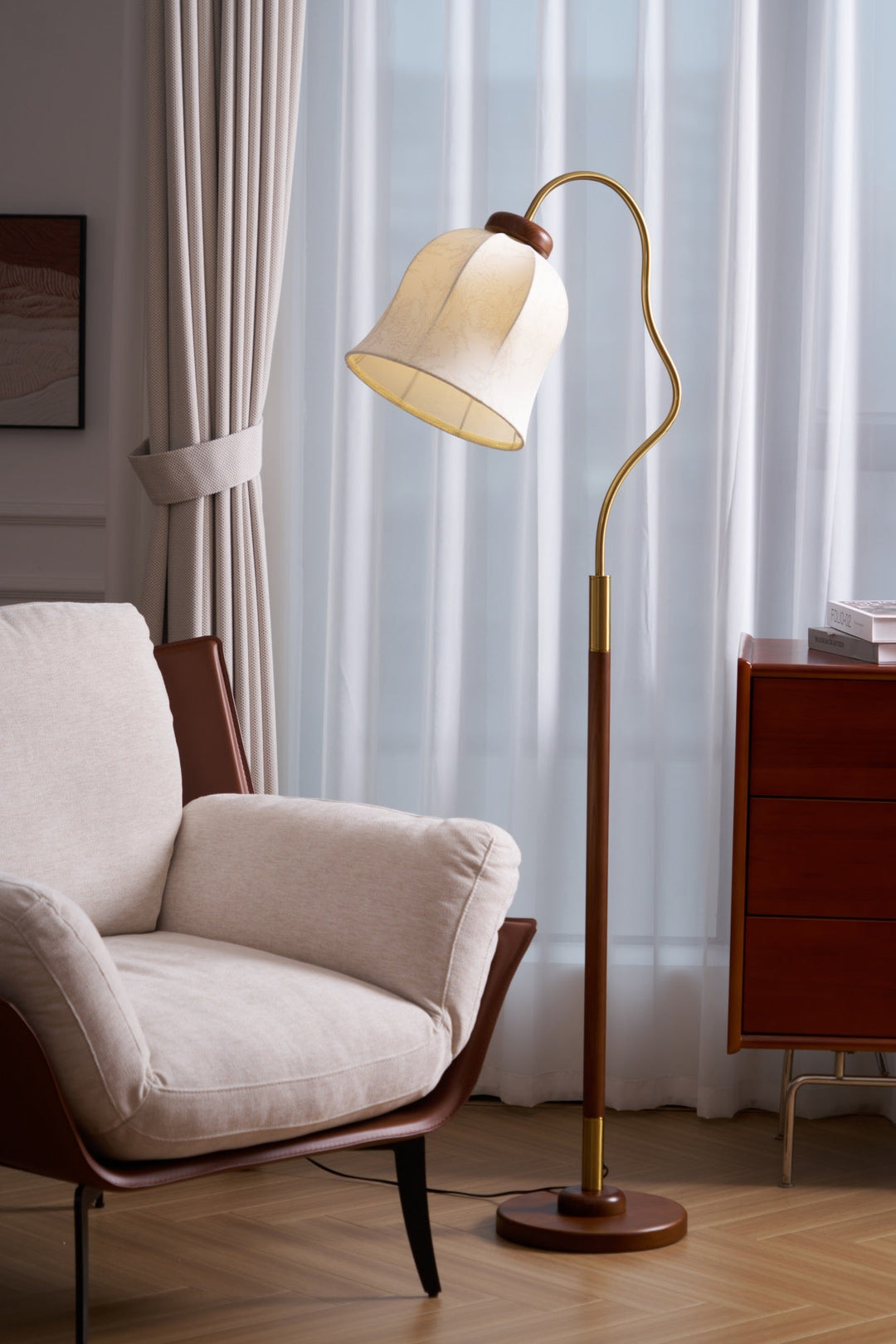 Lampa podłogowa Bellvine