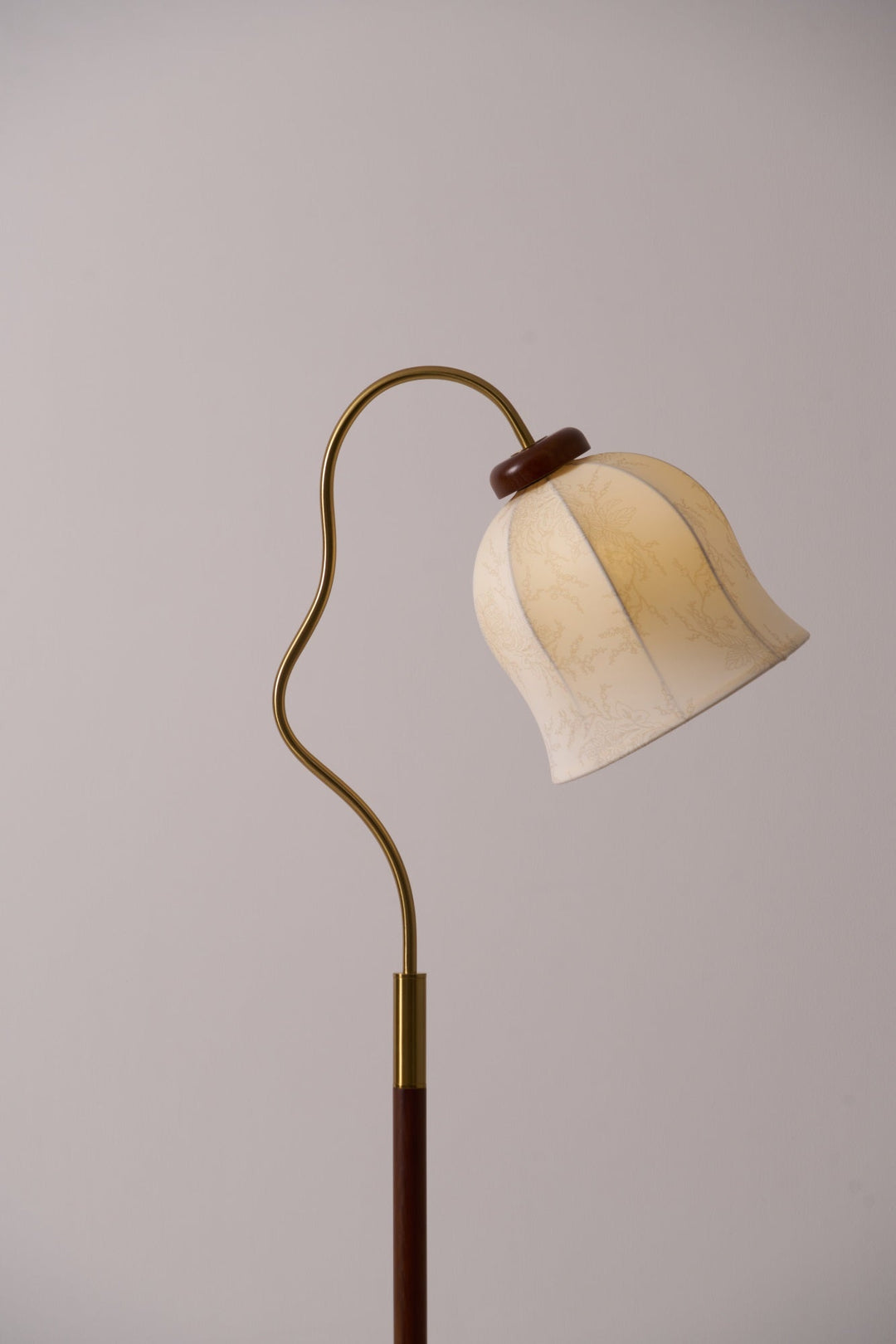 Lampa podłogowa Bellvine