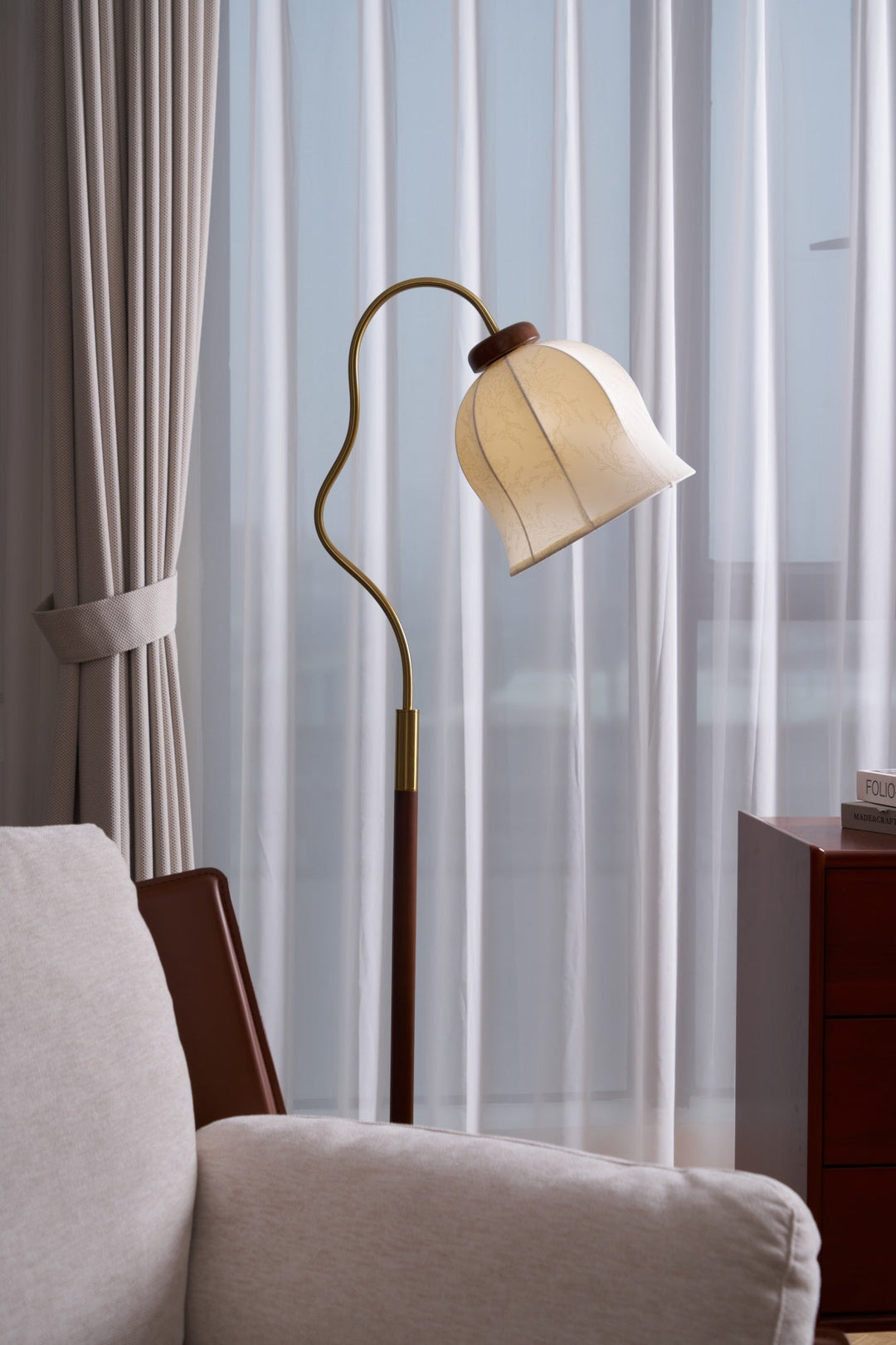 Lampa podłogowa Bellvine