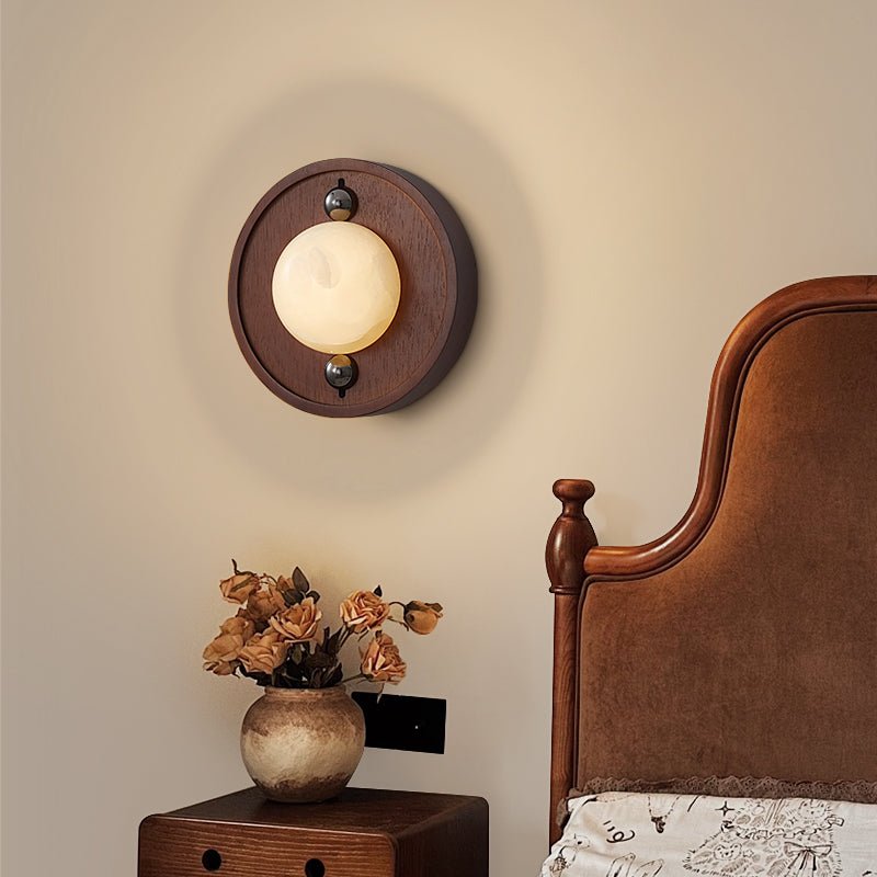 Lampa Ścienna Bezel Alabaster