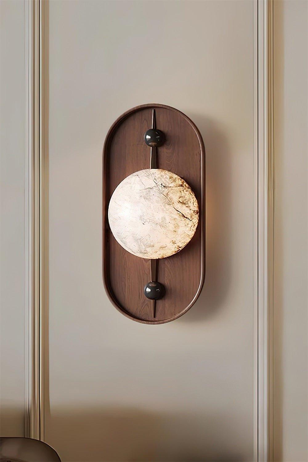 Lampa Ścienna Bezel Alabaster