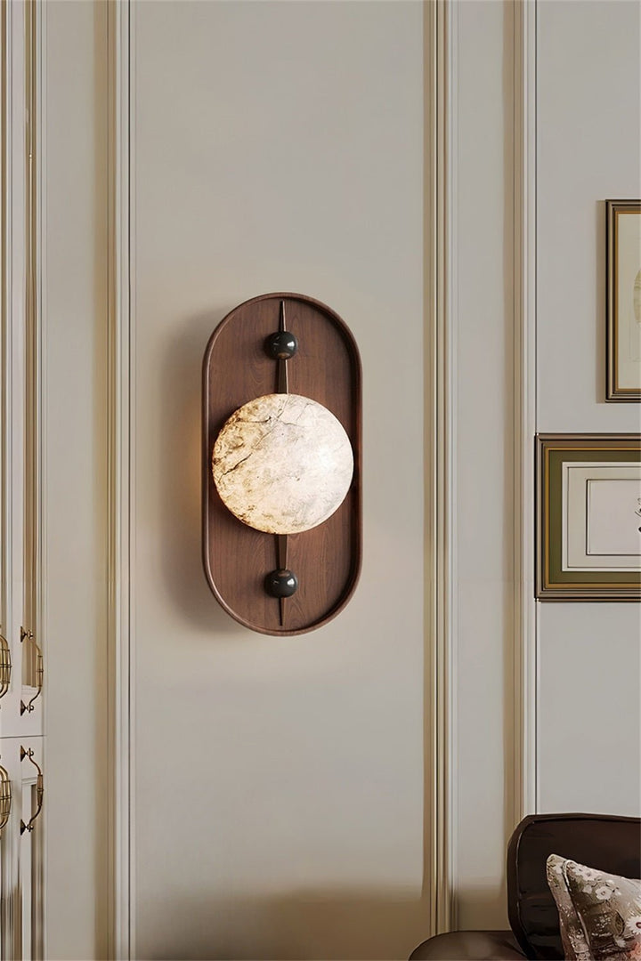 Lampa Ścienna Bezel Alabaster