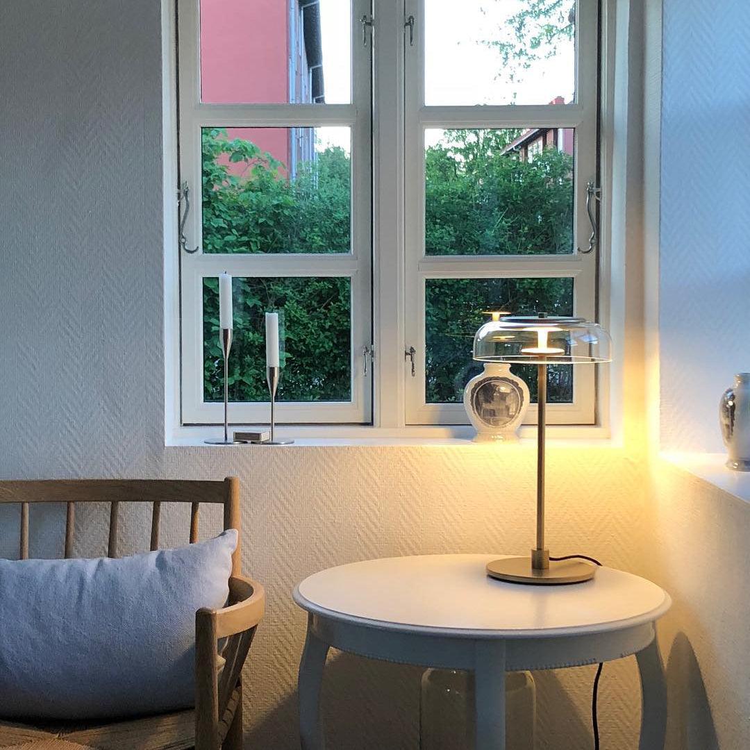 Lampa stołowa Solara