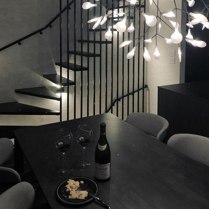 Czarny żyrandol LED Firefly