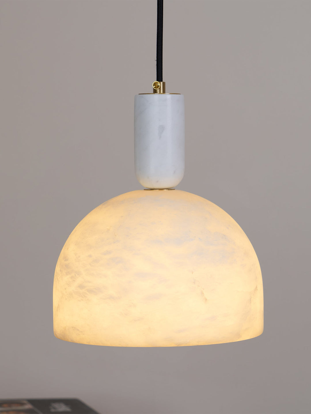 Lampa wisząca Blair Alabaster