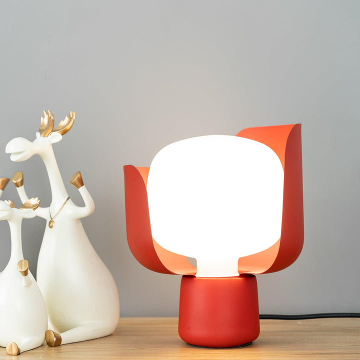 Szklana lampa stołowa Petals