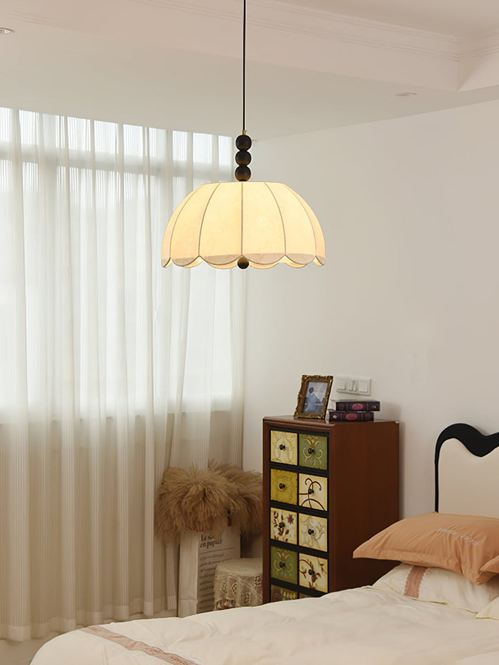 Lampa wisząca z tkaniny Blossom