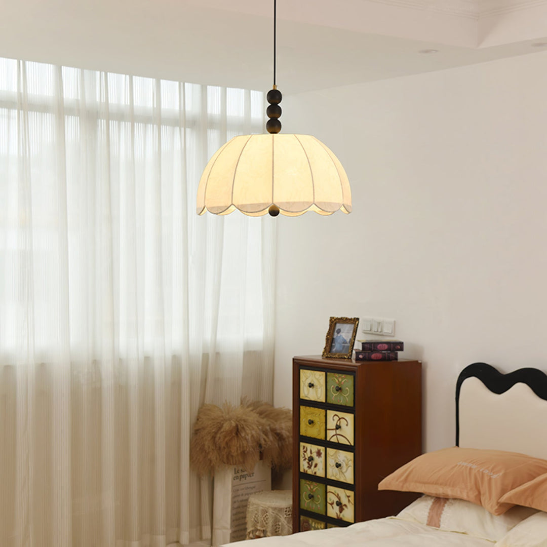 Lampa wisząca z tkaniny Blossom