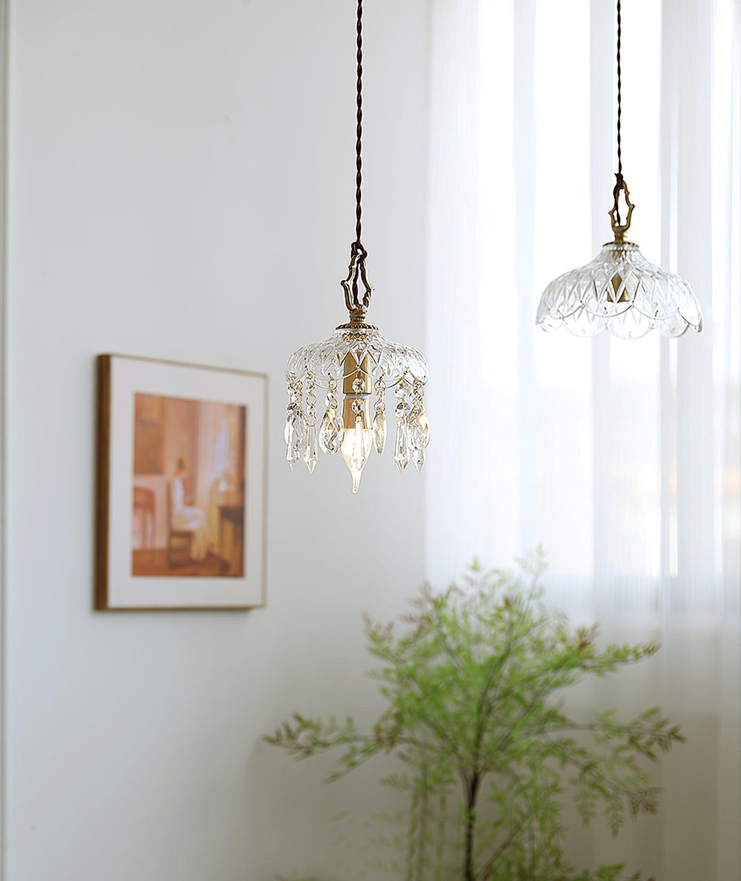 Lampa wisząca z kloszem w kształcie miski