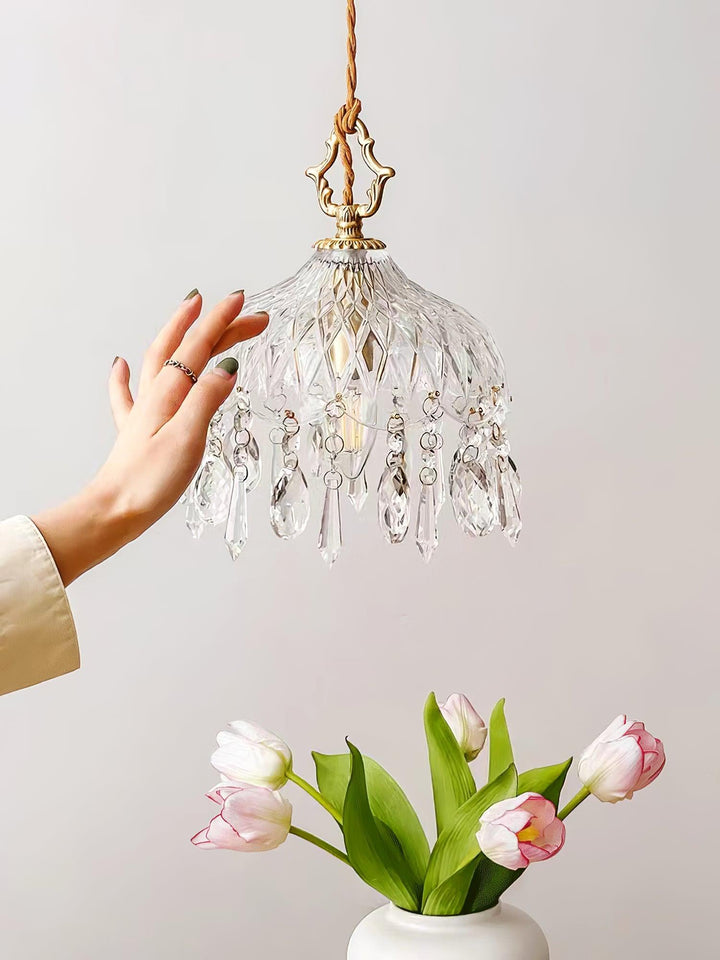 Lampa wisząca z kloszem w kształcie miski