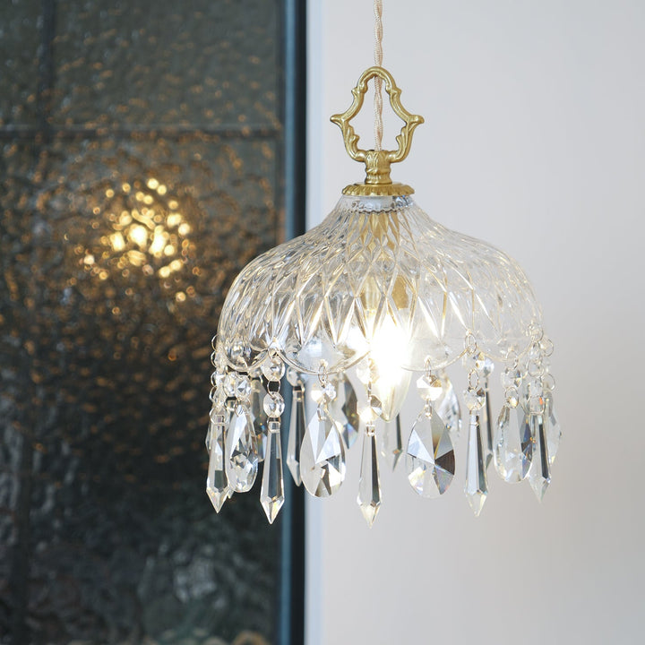 Lampa wisząca z kloszem w kształcie miski