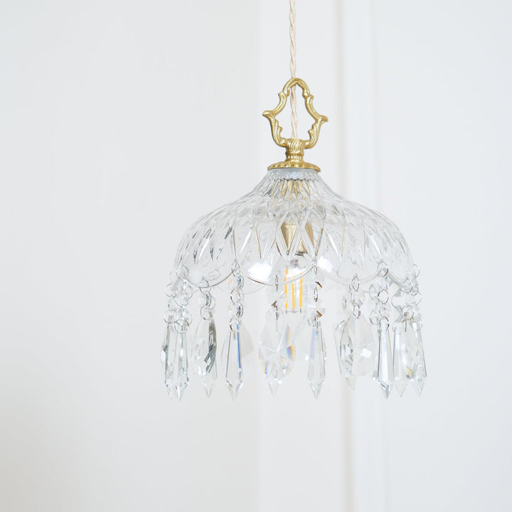 Lampa wisząca z kloszem w kształcie miski