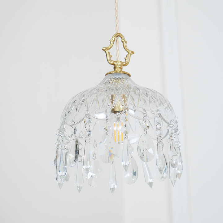 Lampa wisząca z kloszem w kształcie miski
