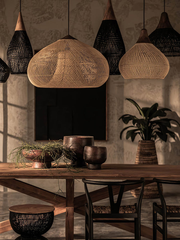 Skręcana Lampa Wisząca z Rattanu