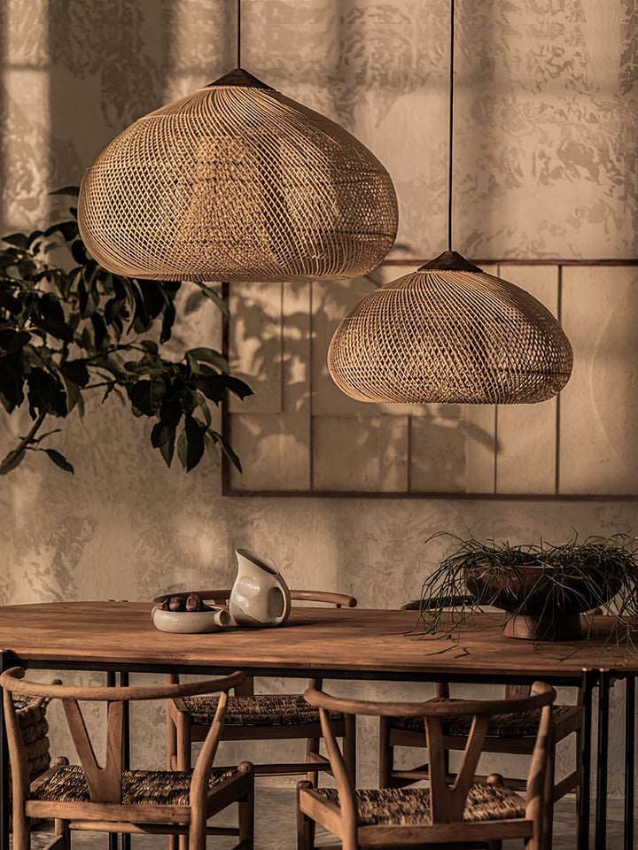 Skręcana Lampa Wisząca z Rattanu