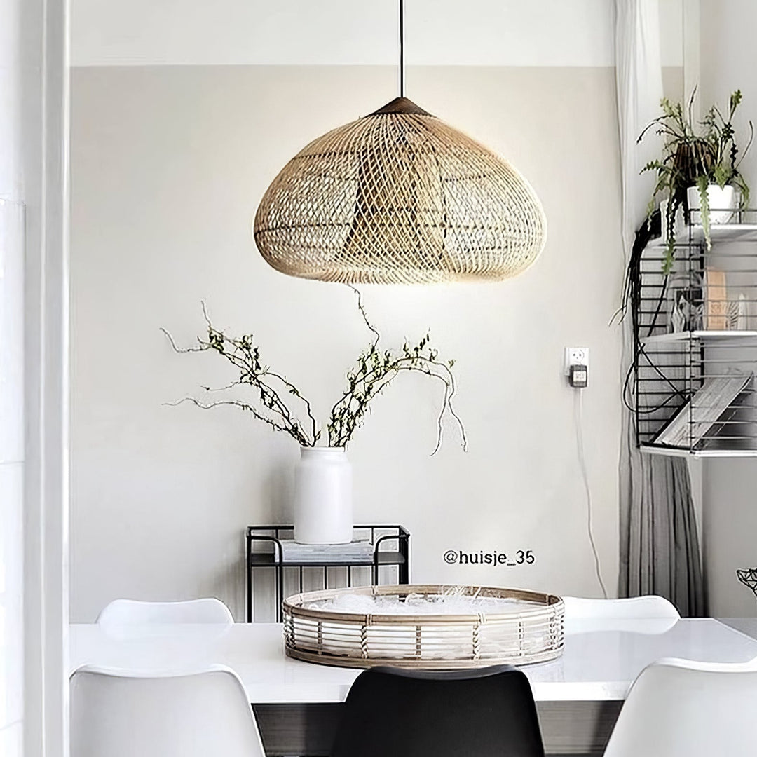 Skręcana Lampa Wisząca z Rattanu