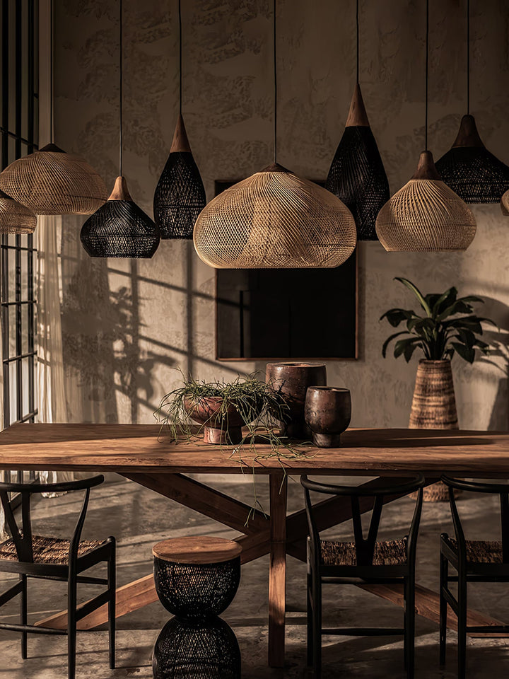Skręcana Lampa Wisząca z Rattanu