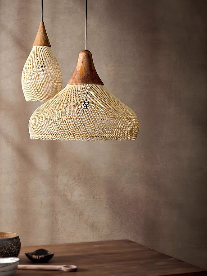 Skręcana Lampa Wisząca z Rattanu