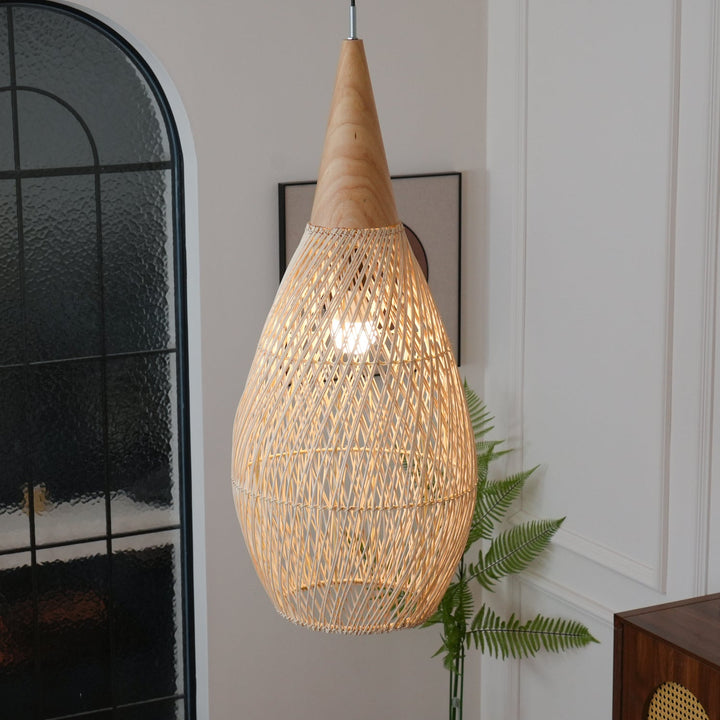 Skręcana Lampa Wisząca z Rattanu