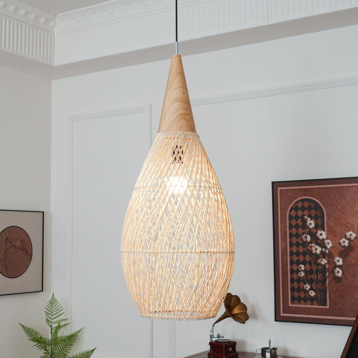 Skręcana Lampa Wisząca z Rattanu