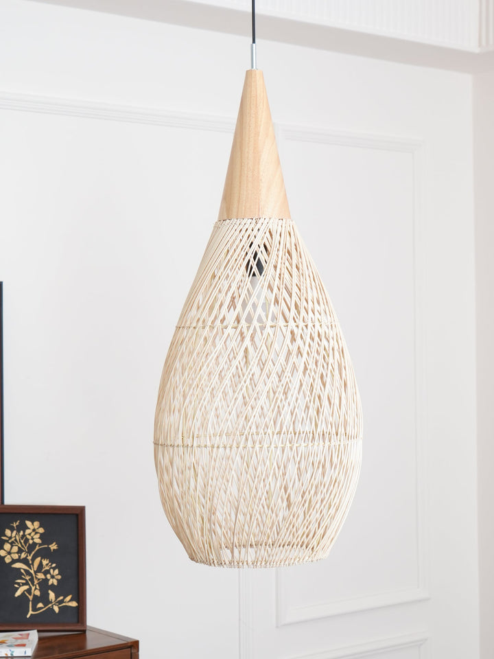 Skręcana Lampa Wisząca z Rattanu