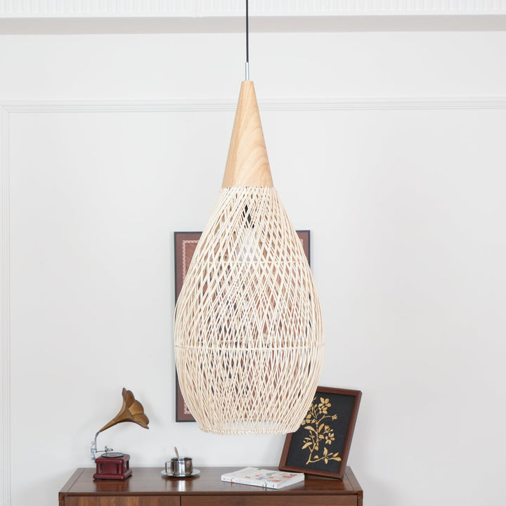 Skręcana Lampa Wisząca z Rattanu