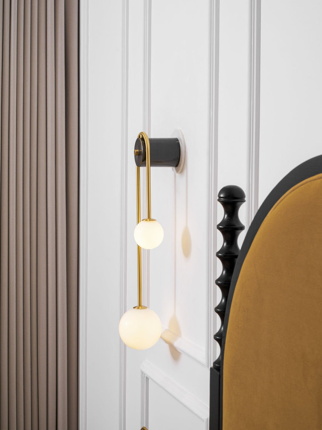 Lampa Ścienna Łukowa z Mosiądzu