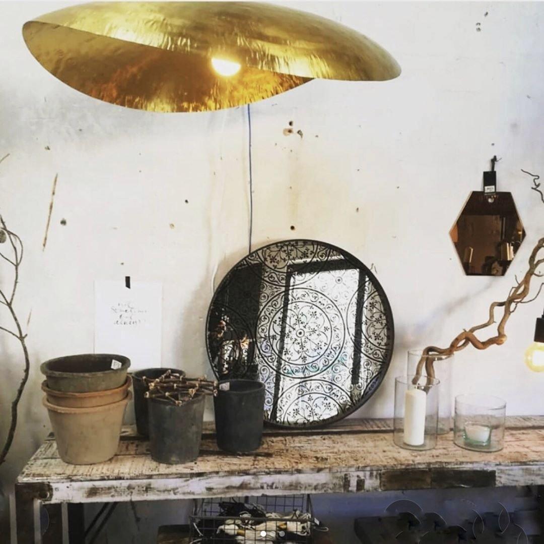 Wisząca lampa młotkowana