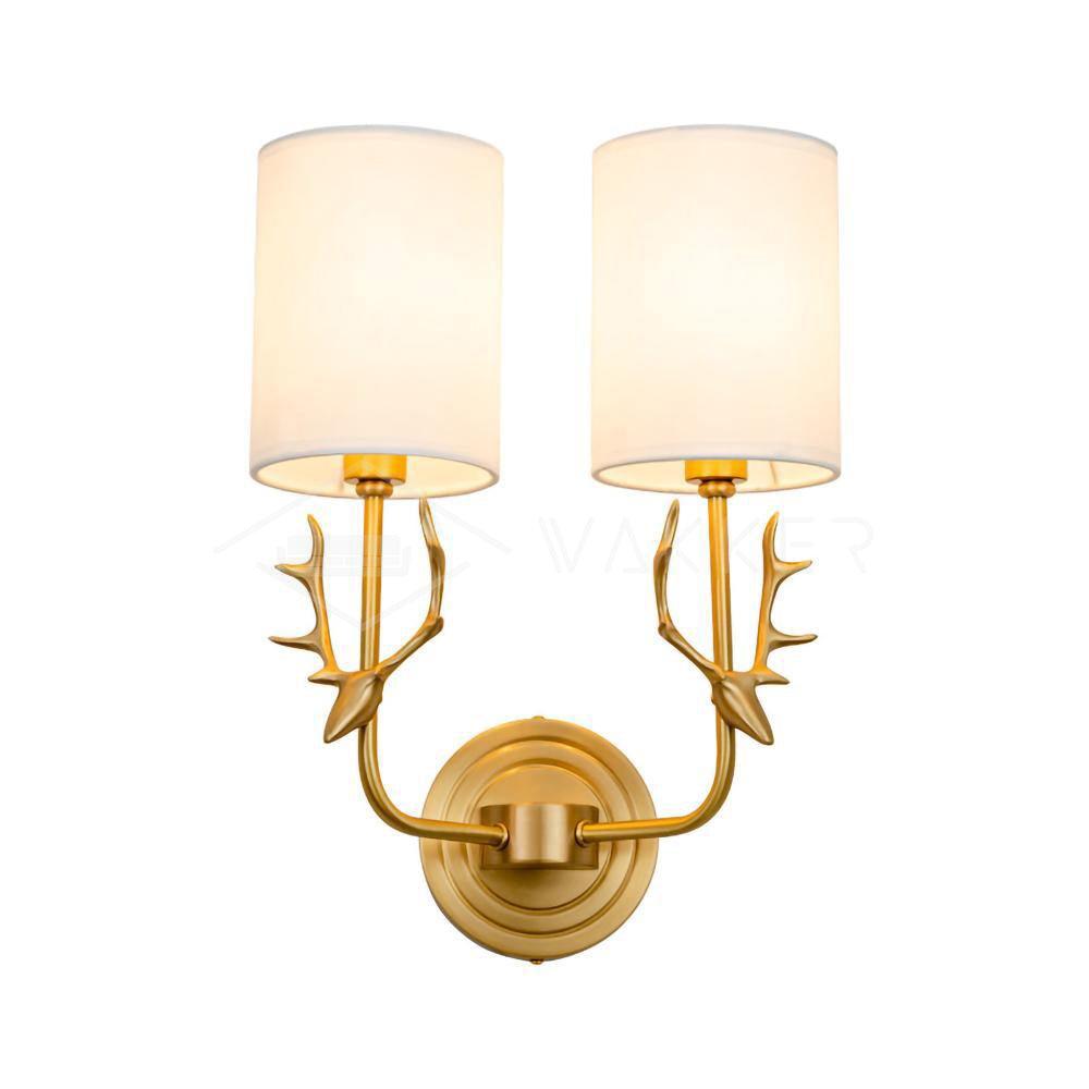 Mosiężna Lampa Ścienna w Kształcie Głowy Jelenia