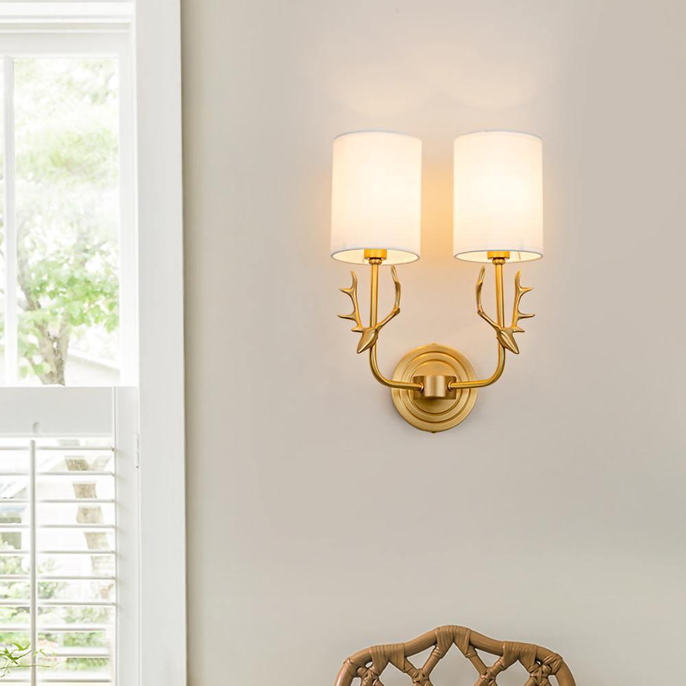Mosiężna Lampa Ścienna w Kształcie Głowy Jelenia