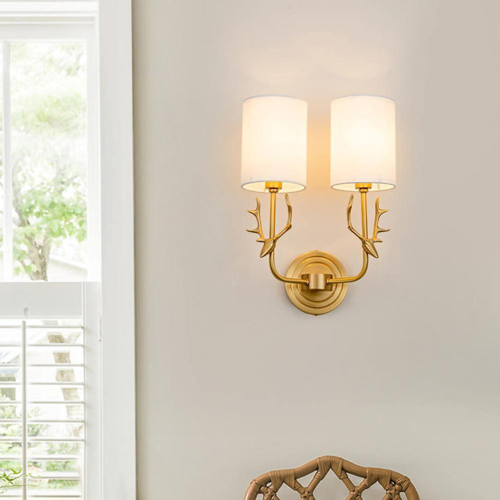 Mosiężna Lampa Ścienna w Kształcie Głowy Jelenia