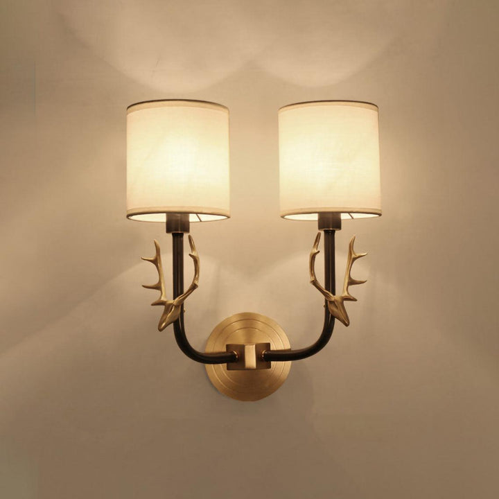Mosiężna Lampa Ścienna w Kształcie Głowy Jelenia