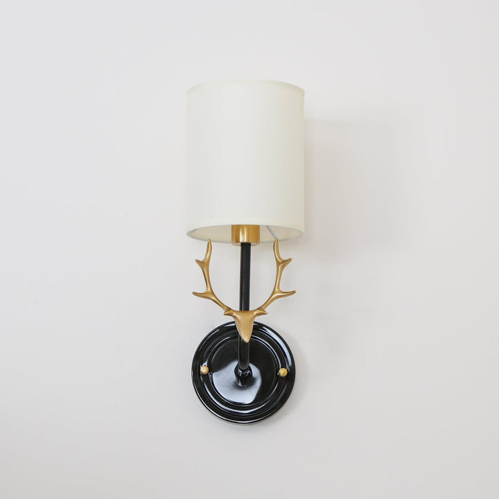 Mosiężna Lampa Ścienna w Kształcie Głowy Jelenia