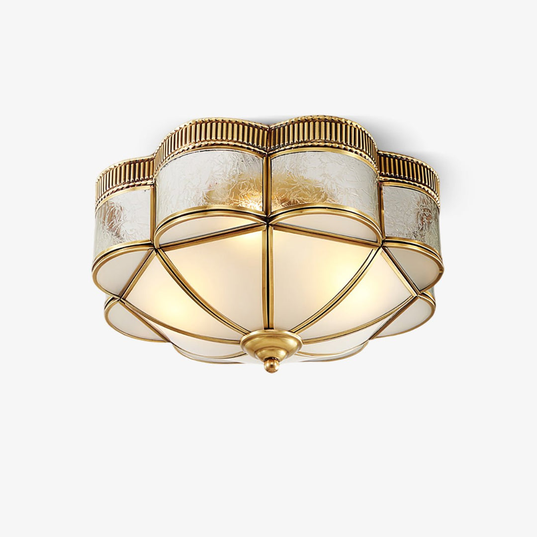 Lampa sufitowa z mosiężną kopułą