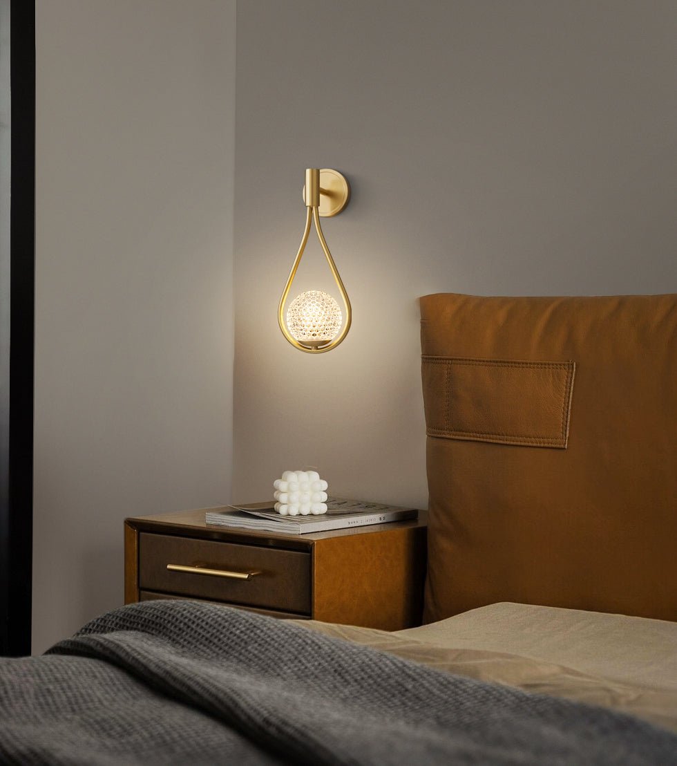 Lampa ścienna z mosiądzu