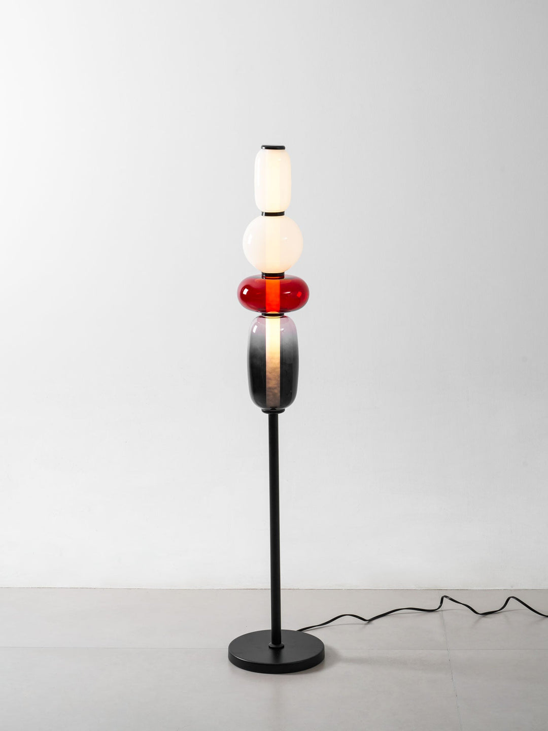 Lampa podłogowa z cukrowego szkła