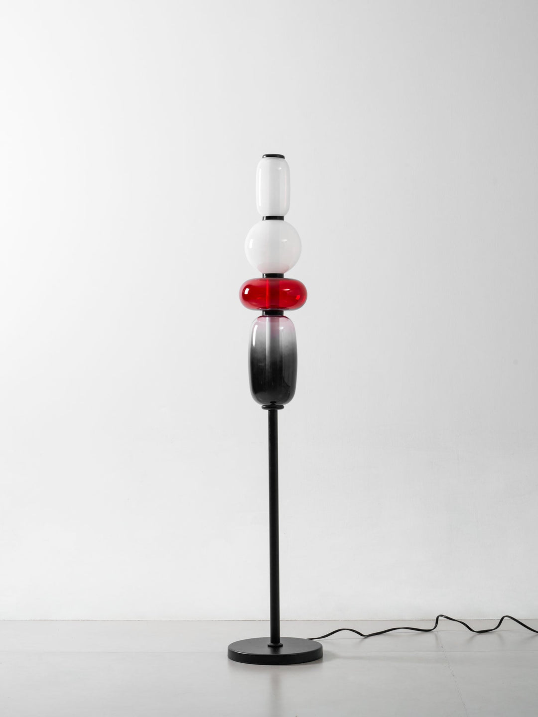 Lampa podłogowa z cukrowego szkła
