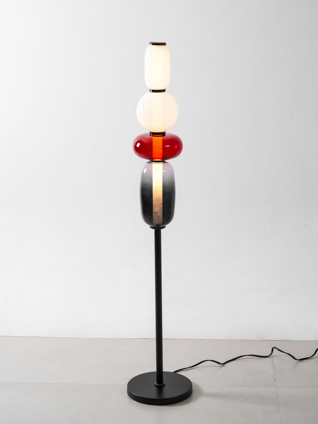 Lampa podłogowa z cukrowego szkła