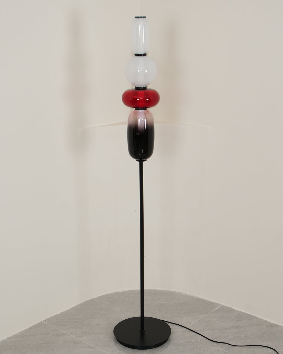 Lampa podłogowa z cukrowego szkła